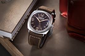 Panerai Luminor Base Replica.jpg